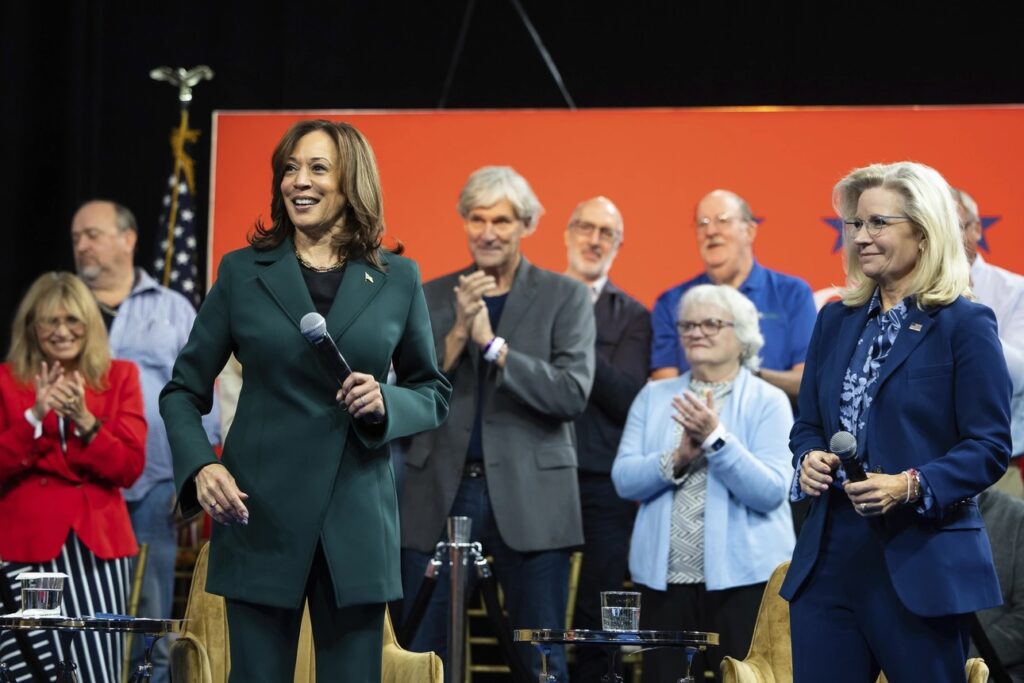 Kamala And Liz 